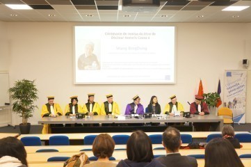 Cérémonie de remise du titre de docteur Honoris Causa