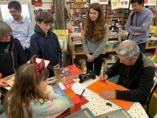 Atelier et dédicace avec Zhu Chengliang illustrateur chinois